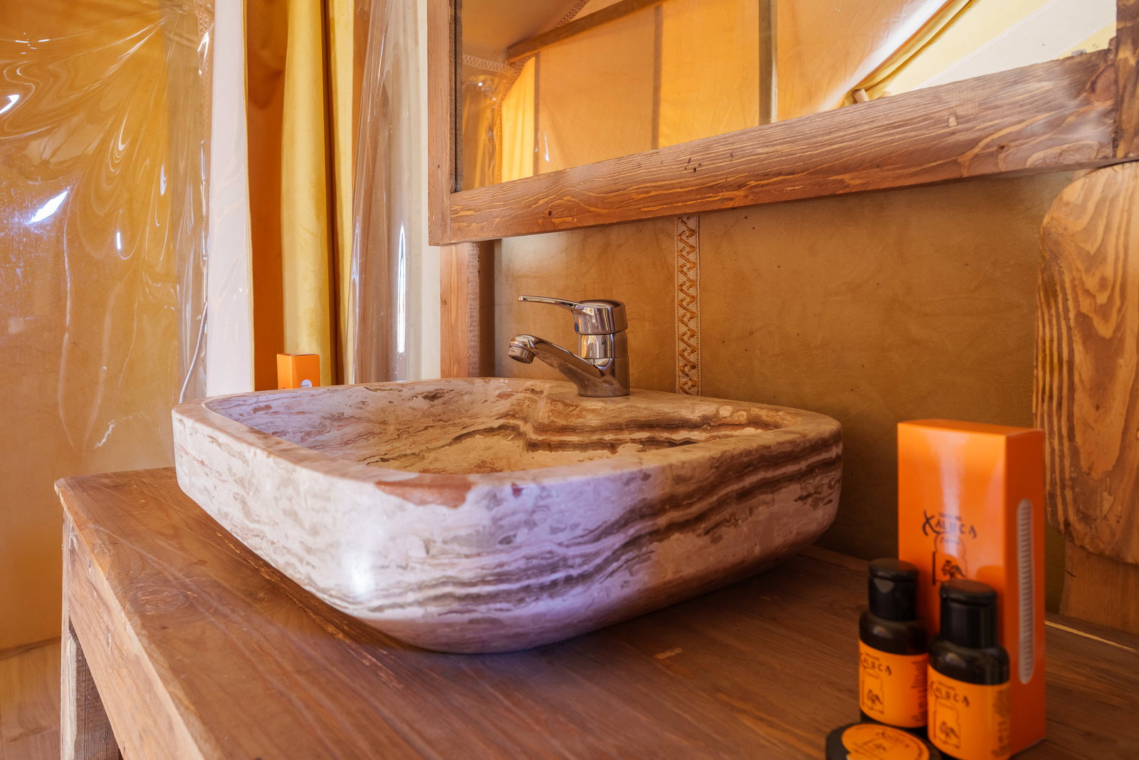 Campamento Merdani - Baño - LeoGerzon-10.jpg