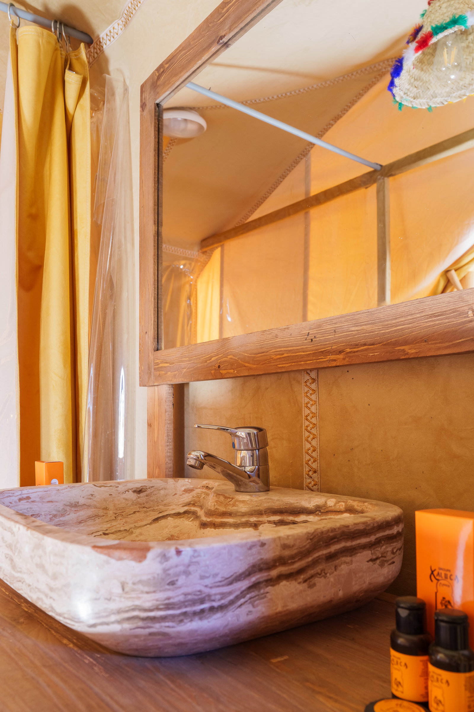 Campamento Merdani - Baño - LeoGerzon-25.jpg