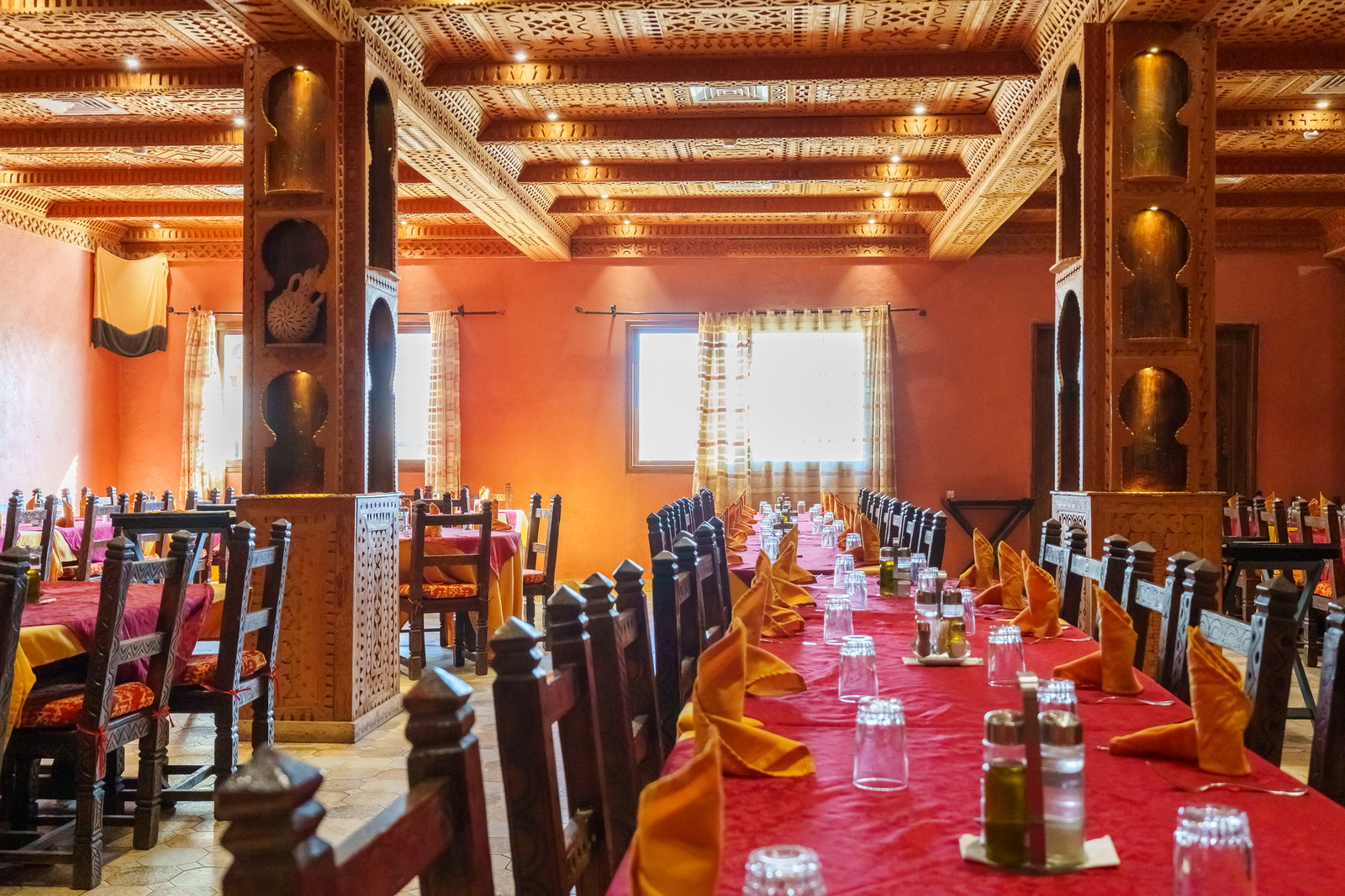 Restaurant · 200 diners