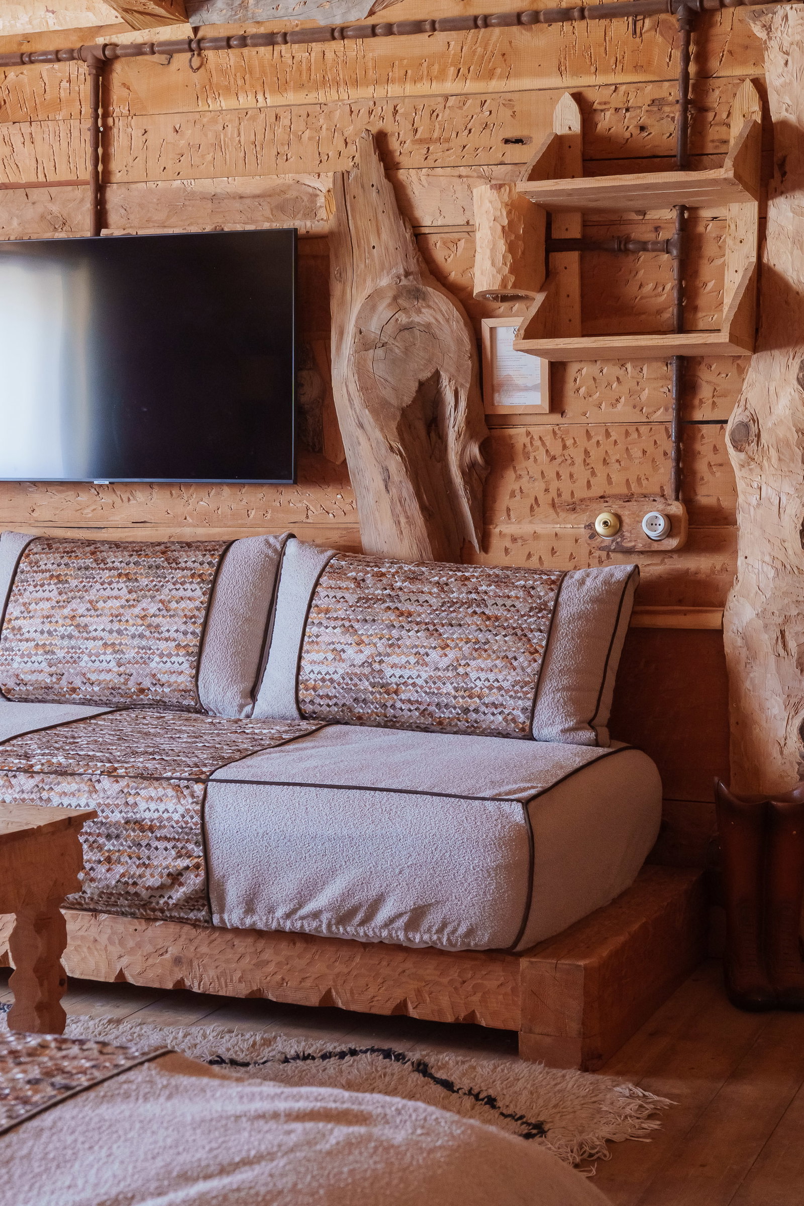 Twin Room Volcano