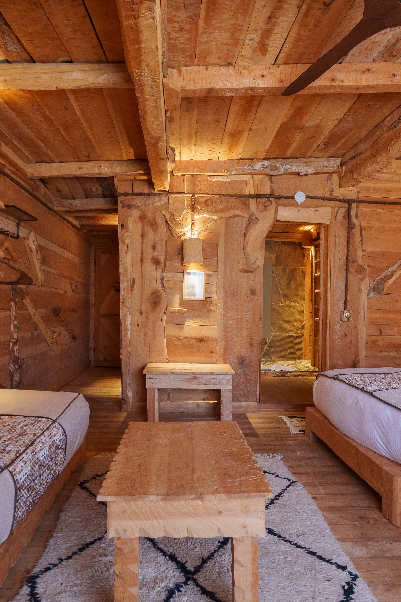 Twin Room Lake
