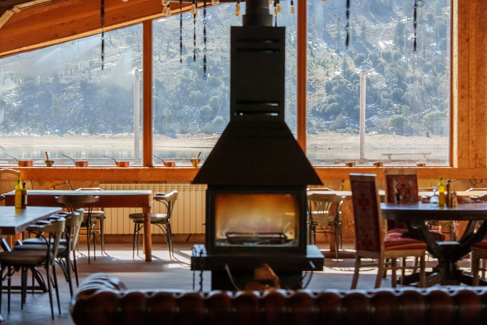 Lake-View Restaurant & Terrace