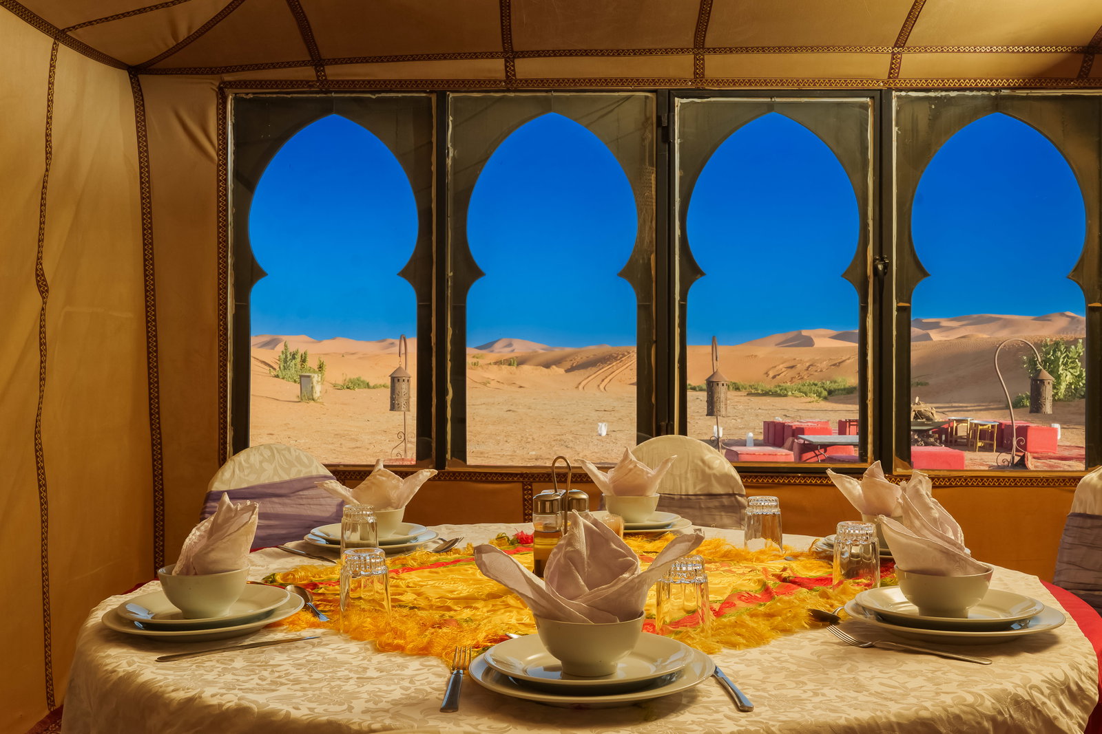 Restaurant Atlas