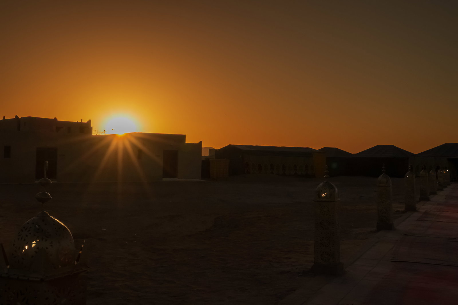 La Belle Étoile Bivouacs — a night on the dunes